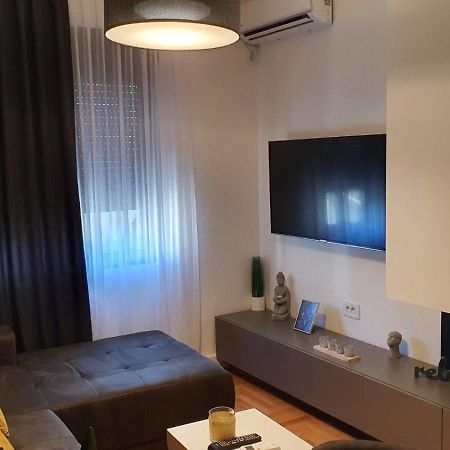 Apartmani Novi Sad Sm51 2 エクステリア 写真