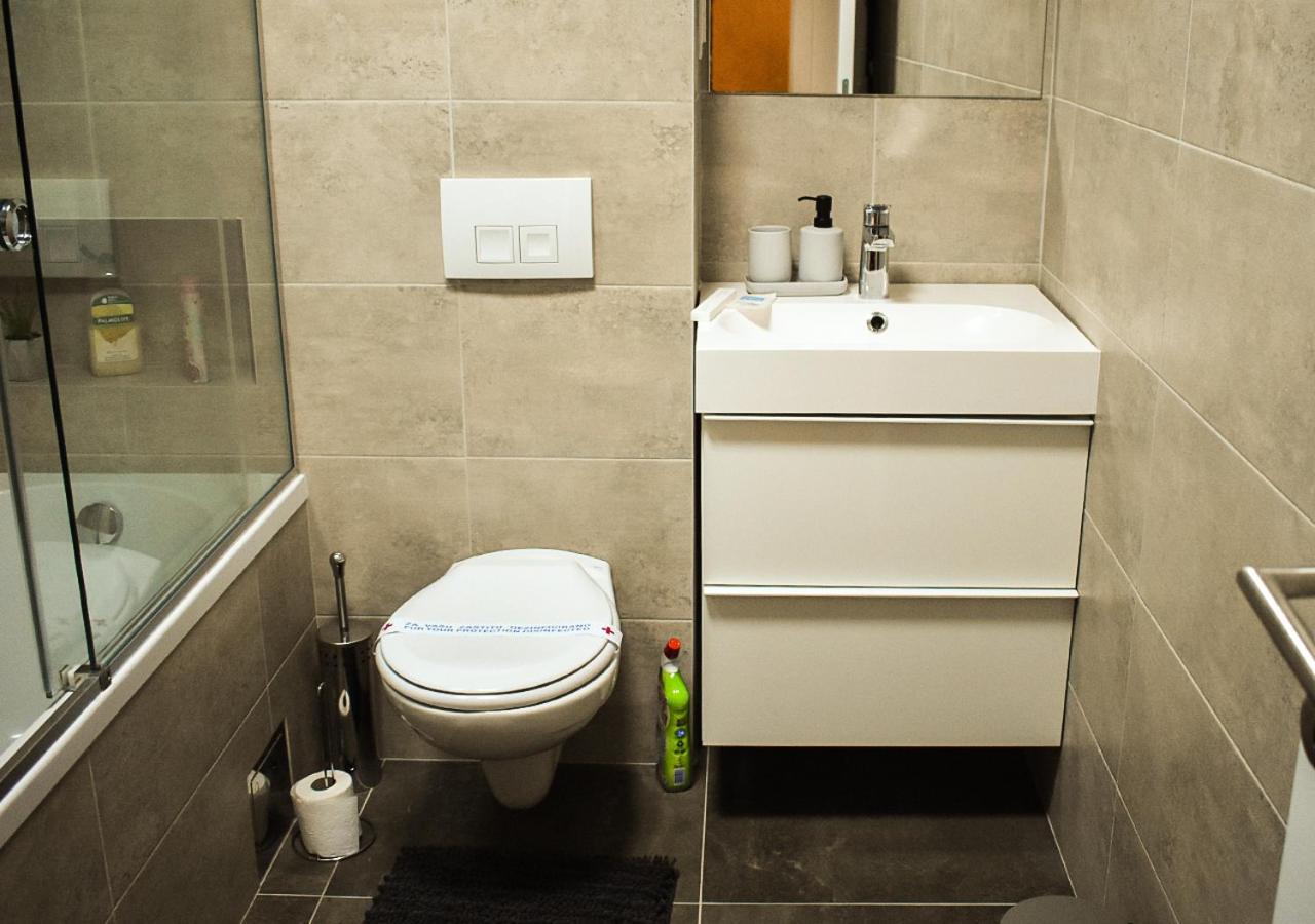 Apartmani Novi Sad Sm51 2 エクステリア 写真