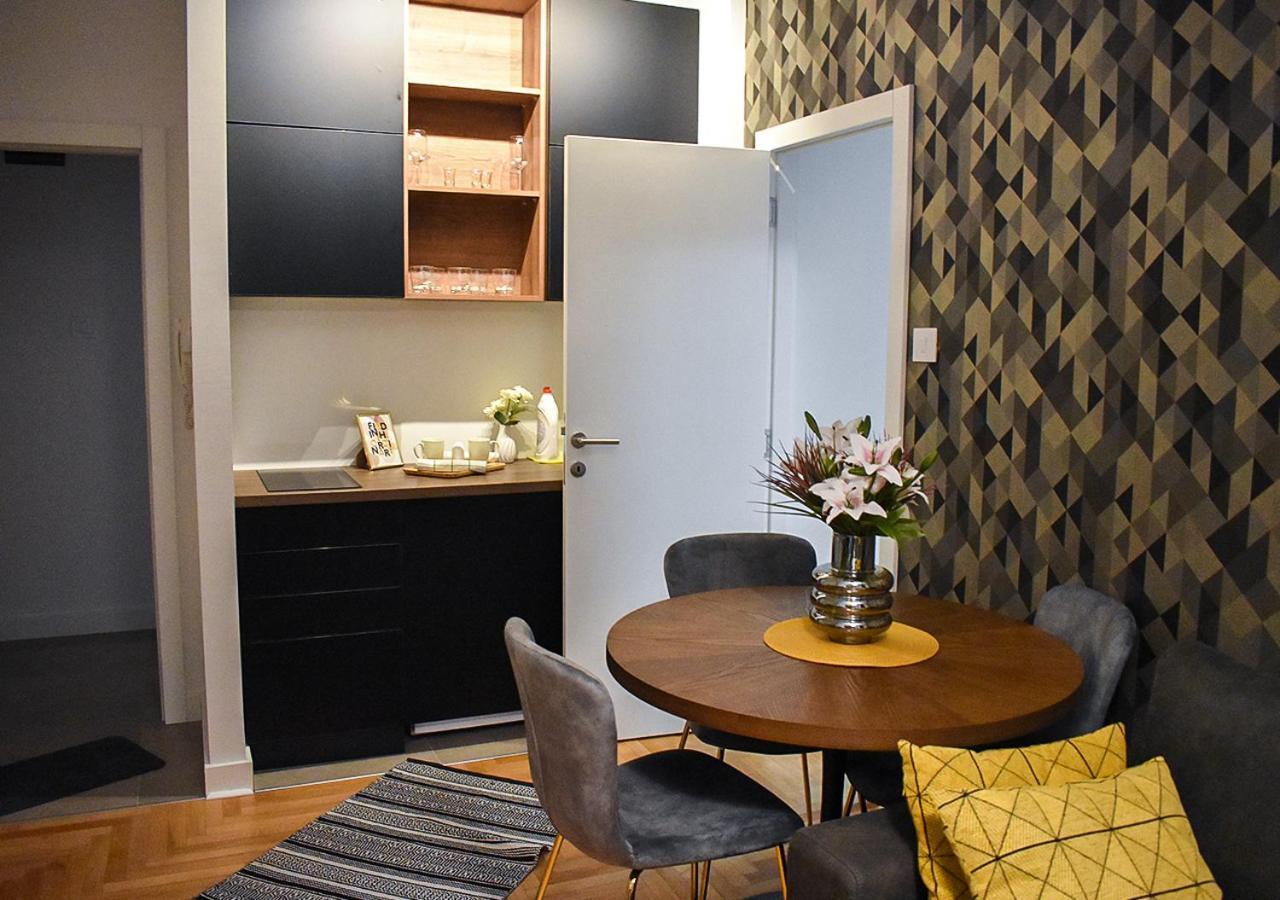 Apartmani Novi Sad Sm51 2 エクステリア 写真