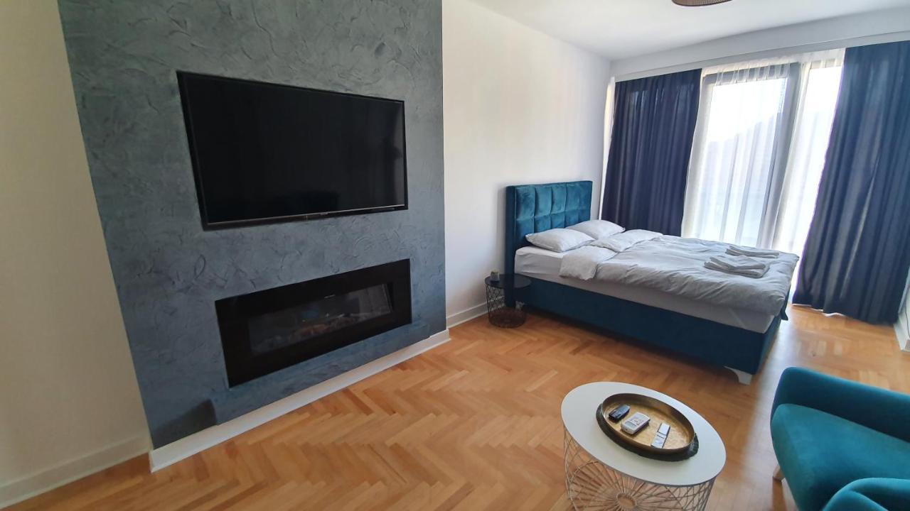 Apartmani Novi Sad Sm51 2 エクステリア 写真